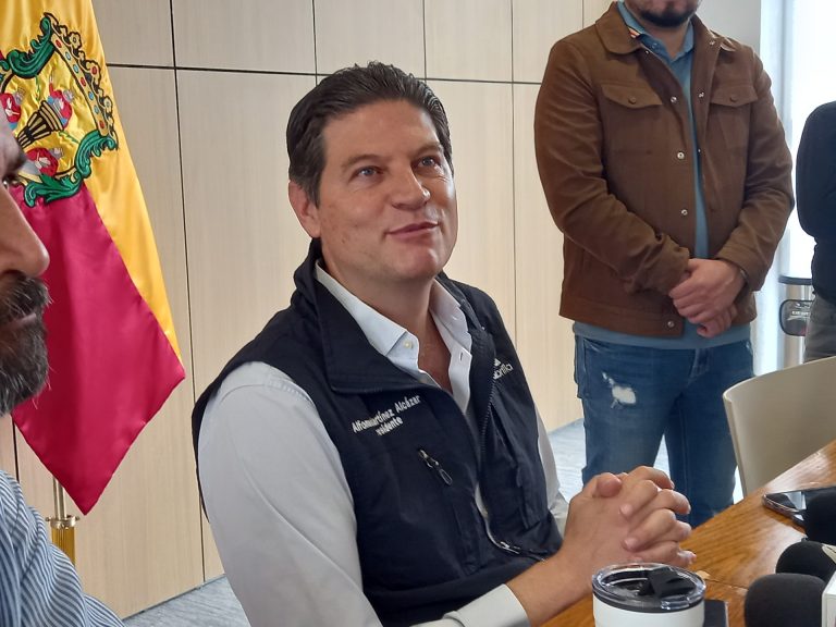Señala Alfonso Martínez que está «haciendo campaña turística de Morelia» en su visitas a municipios