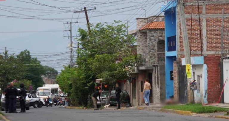 Balean a pareja en taller de motos de Jacona; el hombre murió