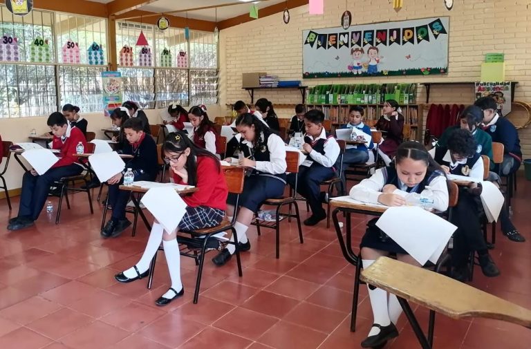 Estudiantes de Michoacán avanzan en la Olimpiada del Conocimiento