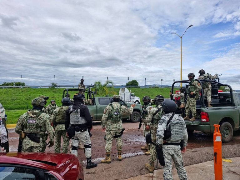 Detiene FGE a 5 policías de Maravatío presuntamente involucrados en la desaparición de 3 personas 