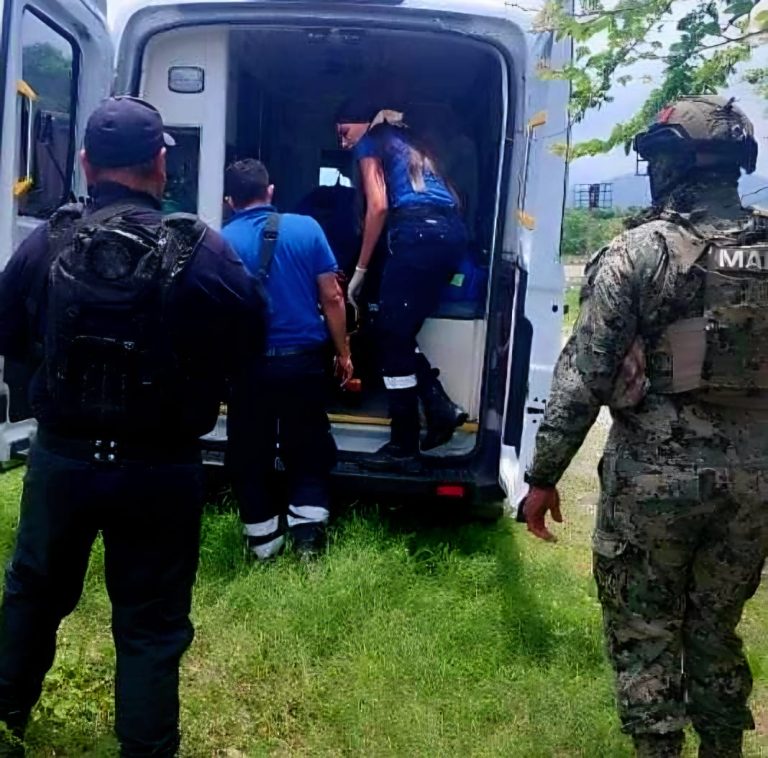 Hombre resulta herido tras golpiza, en El Bejuco, Lázaro Cárdenas