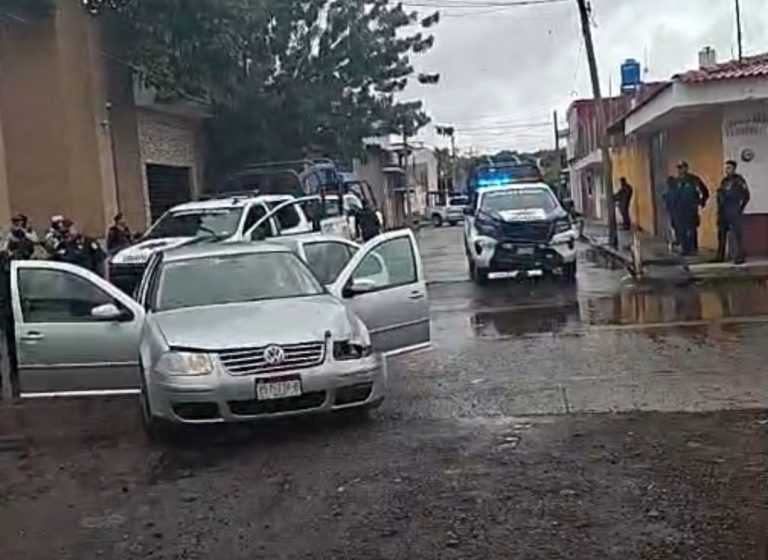 Detectan y arrestan a 3 presuntos ladrones de autos; podrían estar ligados a otros robos