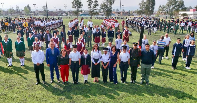Inauguran Encuentro de Escoltas y Bandas de Guerra