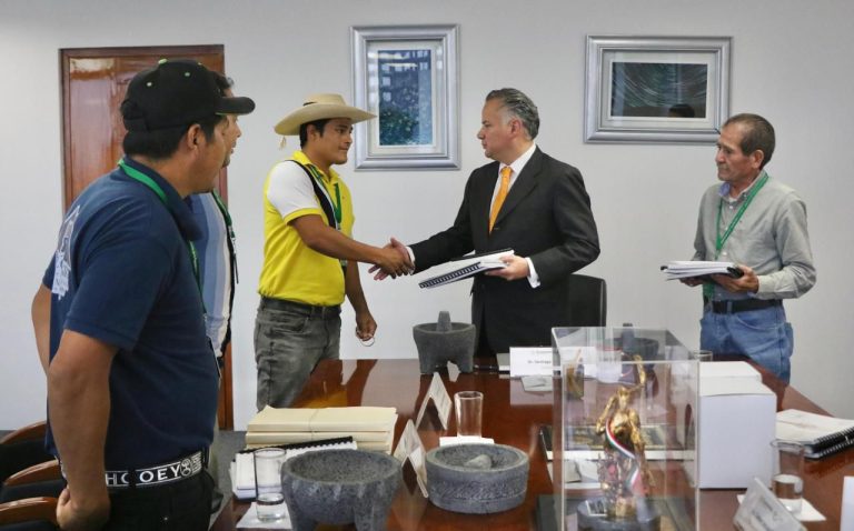 Esferas de Tlalpujahua y Molcajetes de San Nicolás Obispo rumbo a la Indicación Geográfica