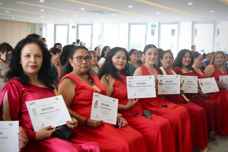 Más de 460 mujeres fortalecen su autonomía con talleres CECADES del DIF Morelia