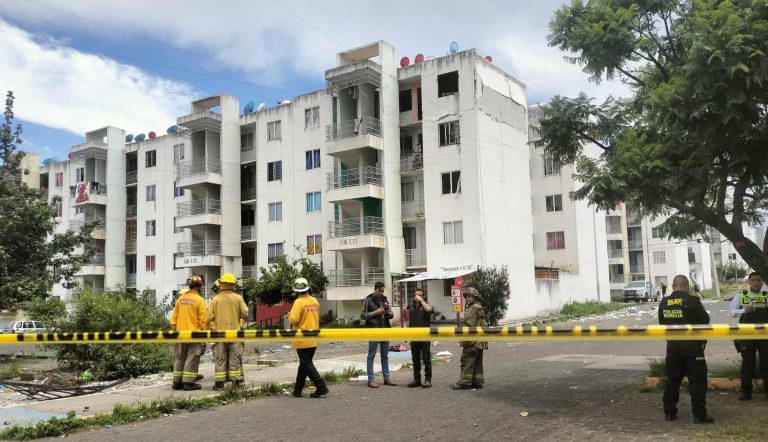 Desconexión de manguera, presunta causa de estallido en departamento de Villas del Pedregal