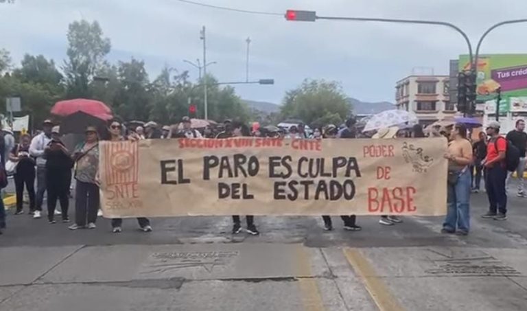 Valorarán centistas propuestas de gobierno para determinar si mantienen plantón y aumentan movilizaciones