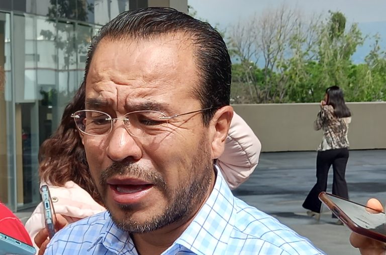 En un mes estaría concluido estacionamiento y locales del Mercado Independencia