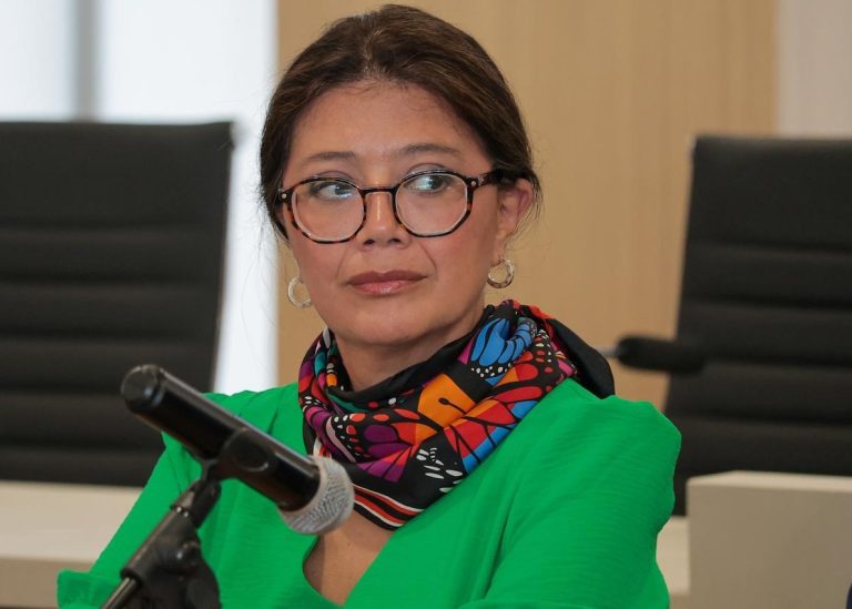 Desde Morelia, senadora de Illinois advierte: Trump es capaz de todo; no minimicen rumores de invasión a México
