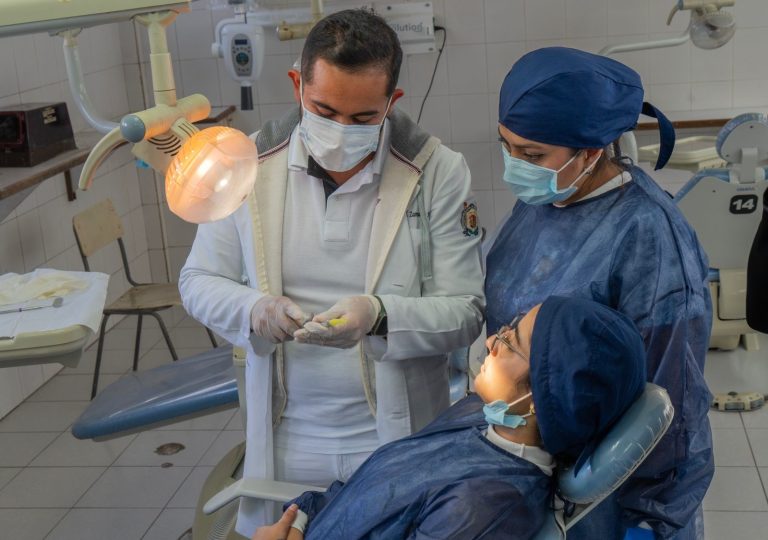 Banco de pacientes de la Facultad de Odontología de la UMSNH, abierto a toda la población