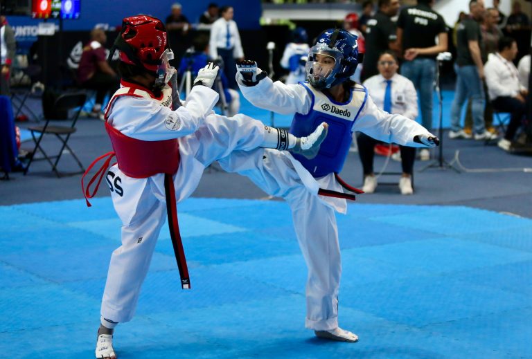 Gana Michoacán seis medallas más en taekwondo dentro de Olimpiada Nacional