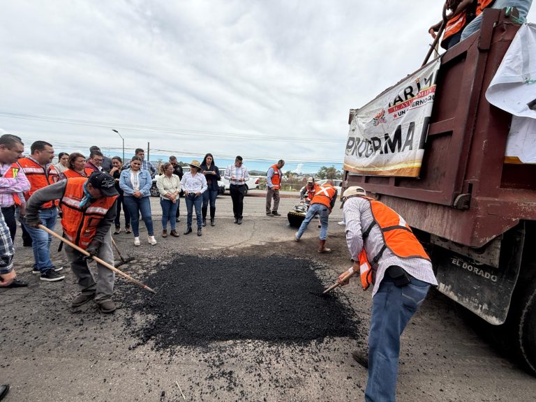 Arranca rehabilitación de vialidades en Tarímbaro con Programa de Bacheo