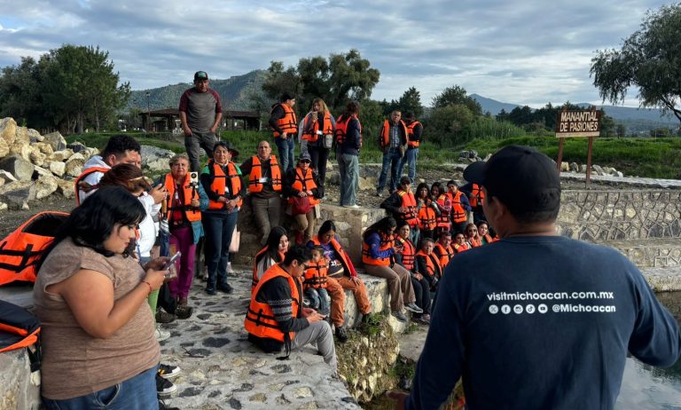 Michoacán recibe expertos del turismo en Pátzcuaro