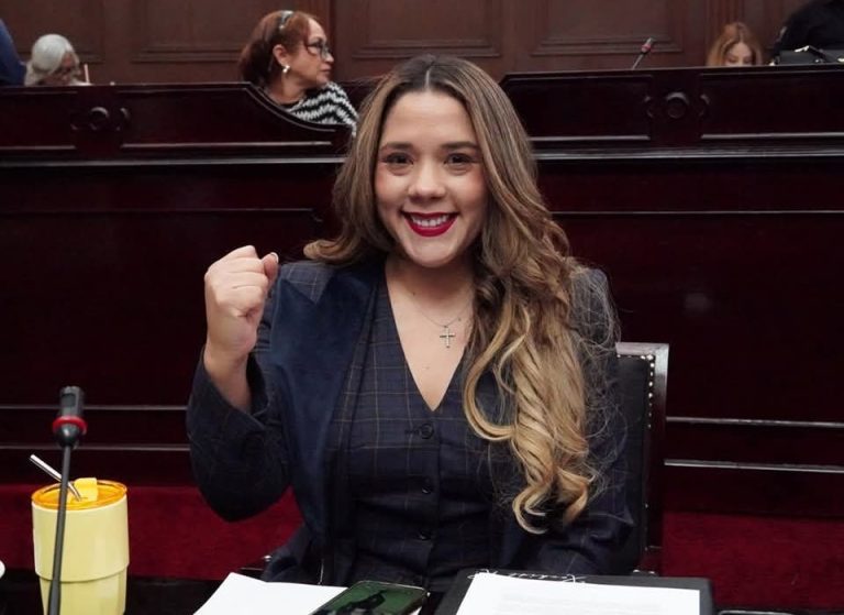 Reforma de alternancia perjudica a las propias mujeres: Xóchitl Ruiz