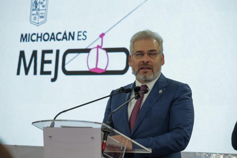 Condena gobernador ataque a alcaldesa, dice que FGE investiga