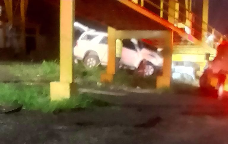 Se registran 2 accidentes vehiculares en la Morelia-Salamanca; hay 1 muerto 