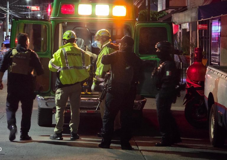 Dos muertos y tres lesionados deja ataque armado en Bar de Zamora