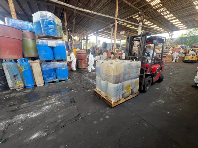 FGR destruye más de siete toneladas de químicos para drogas sintéticas en Michoacán