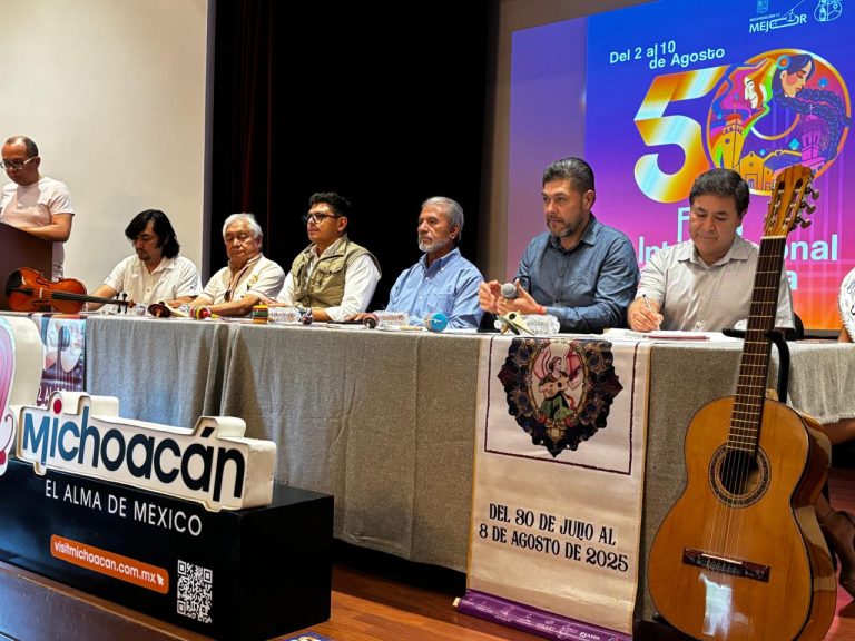 Paracho celebrará en grande los 50 años de la Feria de la Guitarra: Sectur
