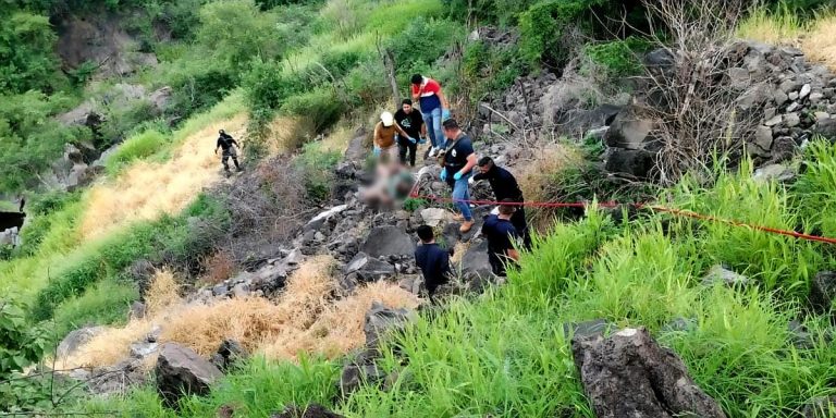Localizan cadáver con huellas de violencia en estanque de la colonia Lázaro Salto de Apatzingán
