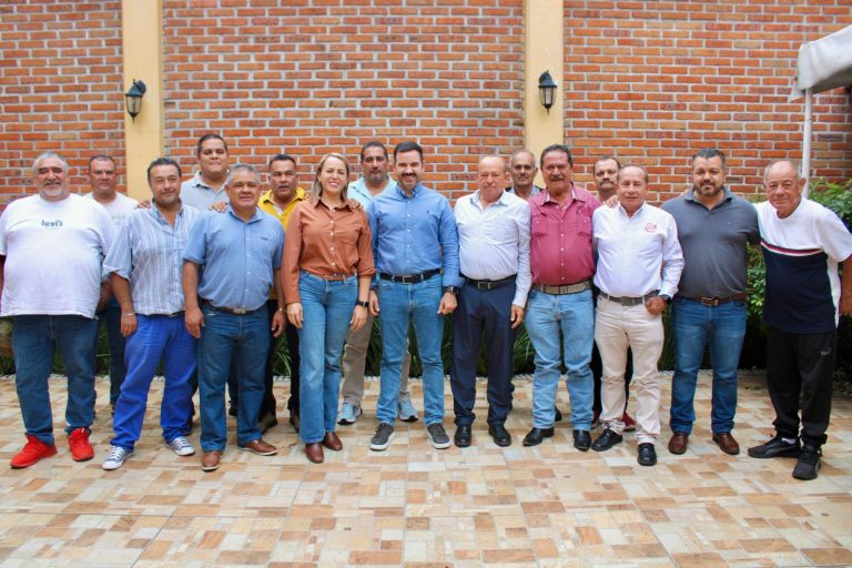 Se reúne Yankel Benítez con líderes del transporte para fortalecer la movilidad 