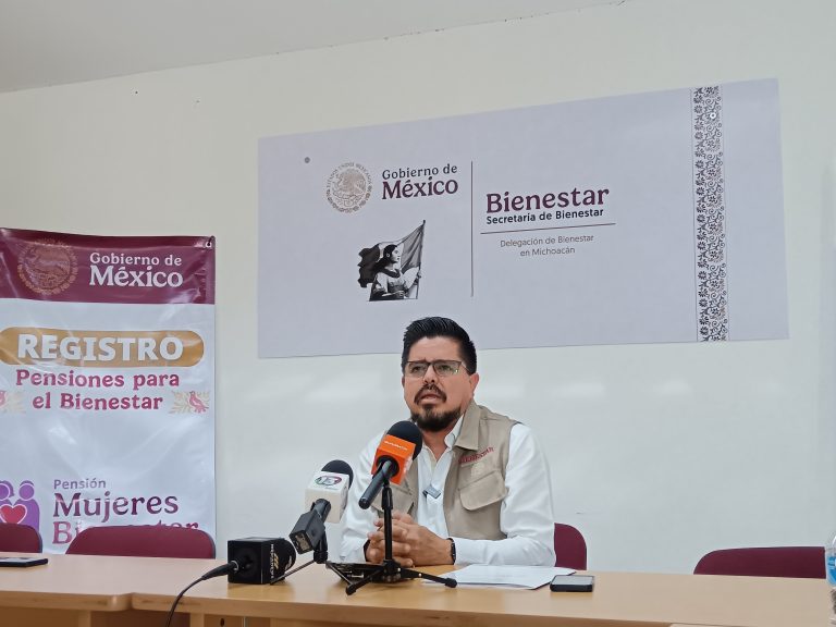 Alertan sobre abusos contra adultos mayores al cobrar pensión; piden evitar Banco Azteca