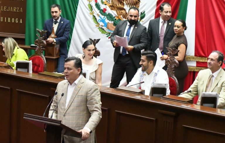 Propone PRI que no se exijan actas de nacimiento recientes a la ciudadanía