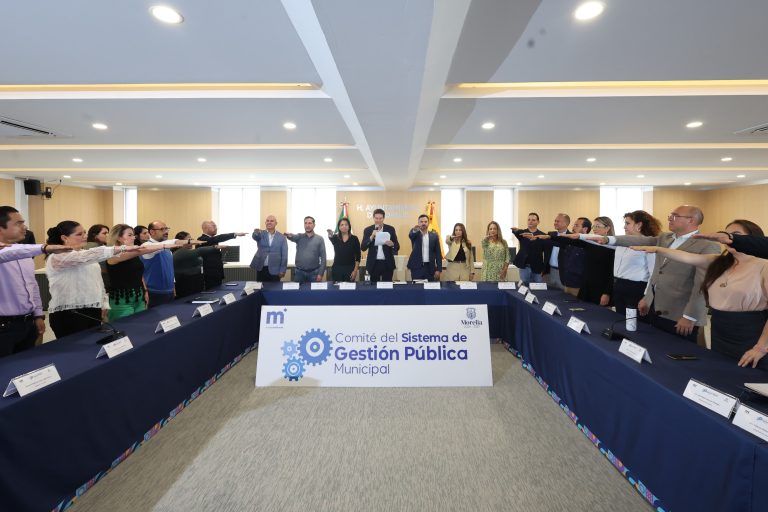 Instala Alcalde Comité del Sistema de Gestión Pública