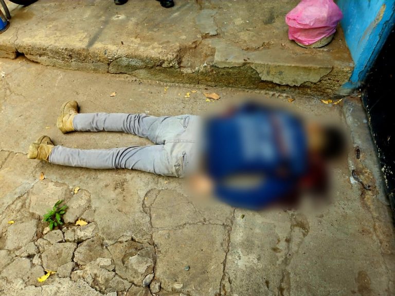 De 7 balazos matan a herrero, en la colonia Lázaro Cárdenas, Apatzingán 