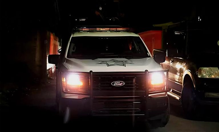 Un civil muerto y dos policías heridos, saldo de agresión armada en Buenavista Tomatlán