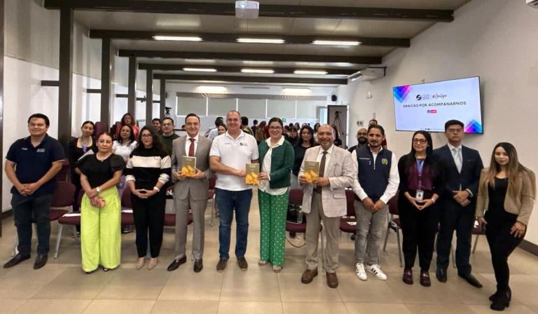 Presentan en Michoacán obra sobre la transformación de las defensorías de Derechos Humanos