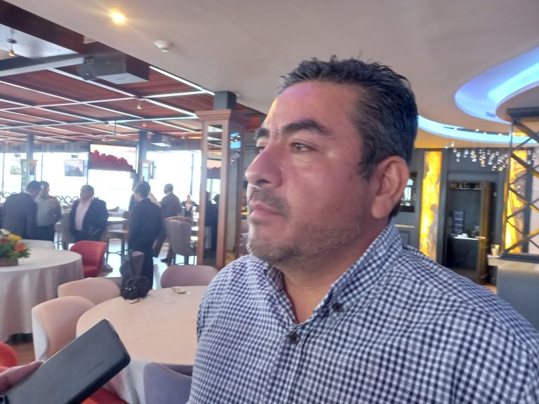 Alcalde de Indaparapeo demandado por la síndica por violencia de género 