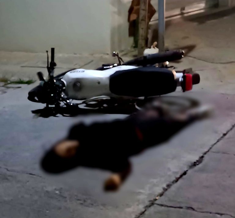 Criminales matan a joven motociclista en el Fraccionamiento Monte Olivo, Zamora