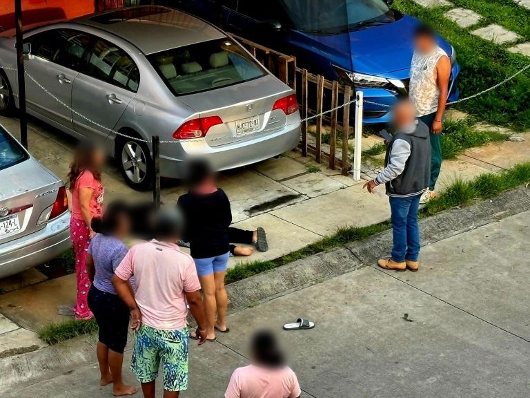 De 7 balazos matan a un hombre saliendo de su casa, en Uruapan 