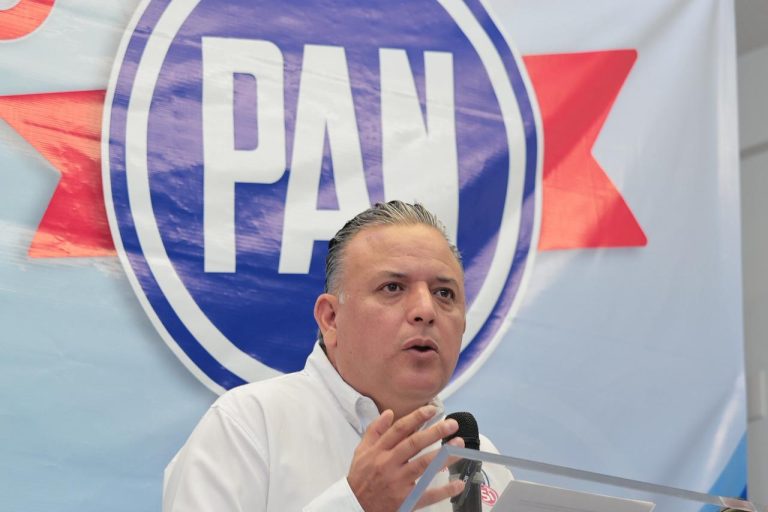 “Meto las manos al fuego por Alfonso”: Carlos Quintana niega posible traición