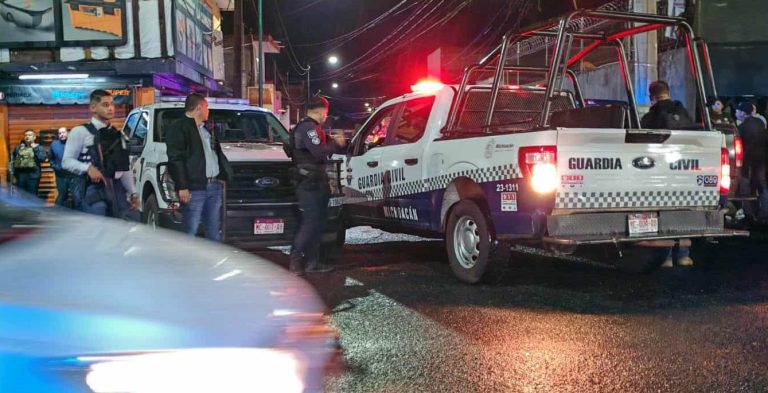 Policías y delincuentes protagonizan enfrentamiento al norte de Morelia; hay detenidos