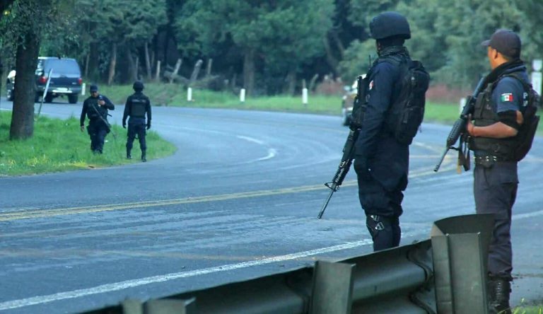 Reporte de enfrentamiento moviliza a las autoridades, en Tingambato