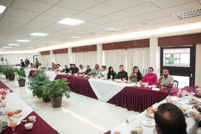 Refrendó SeGob su compromiso con víctimas del 15-S