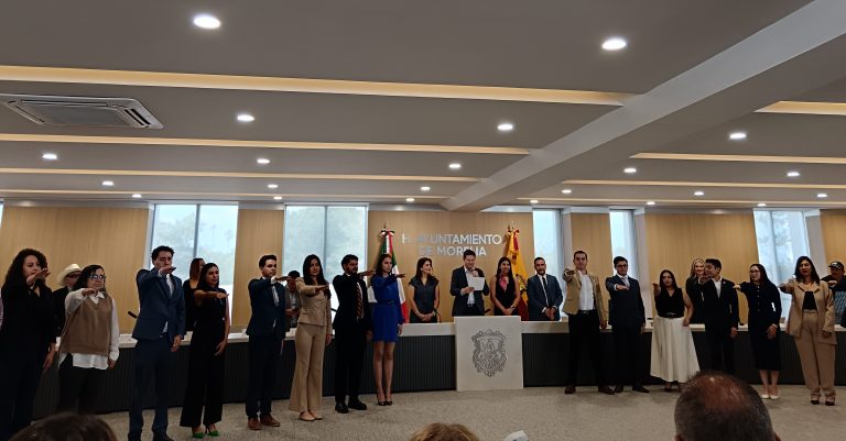 Juventud moreliana participa en la novena edición del Cabildo Juvenil