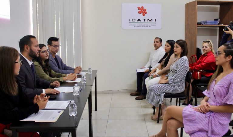 Impulsa Icatmi desarrollo comunitario con capacitación laboral en 22 municipios