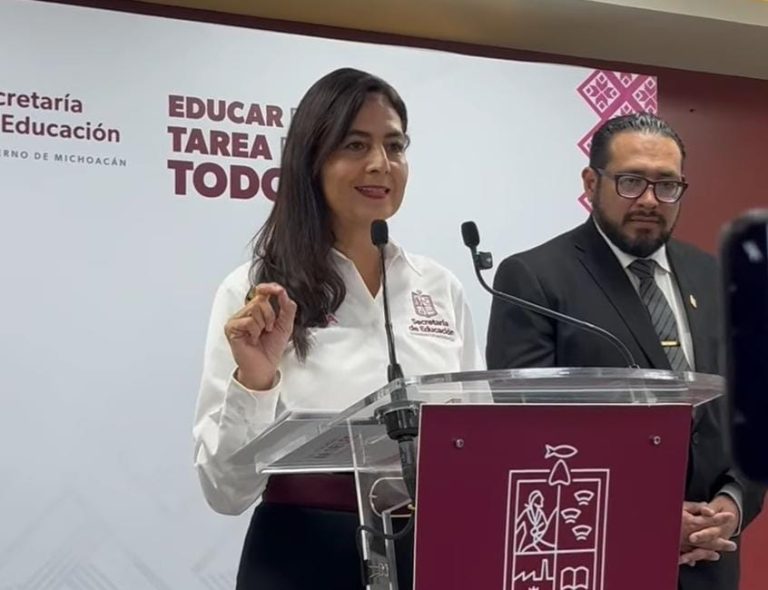 Celebra Gabriela Molina haber cumplido mil días al frente de la SEE