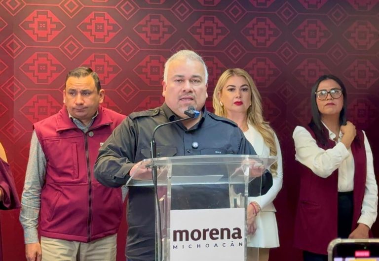 Morena exige cordura a Carlos Manzo: “No se gobierna a gritos y sombrerazos”