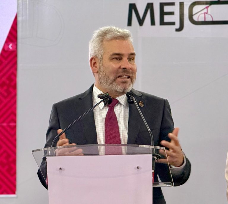 En Michoacán ningún artista está vetado: Bedolla