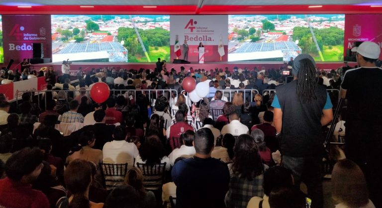 Milagro financiero y visión de futuro, dice gobernador en su cuarto informe