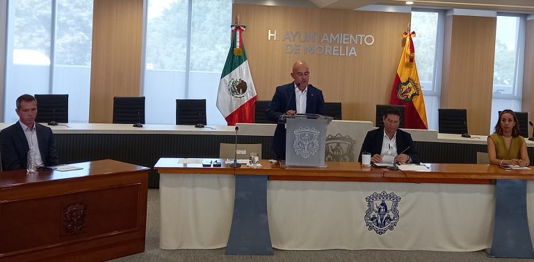 Destacan en informe anual del OOAPAS modernización del parque vehicular y compra de vehículos