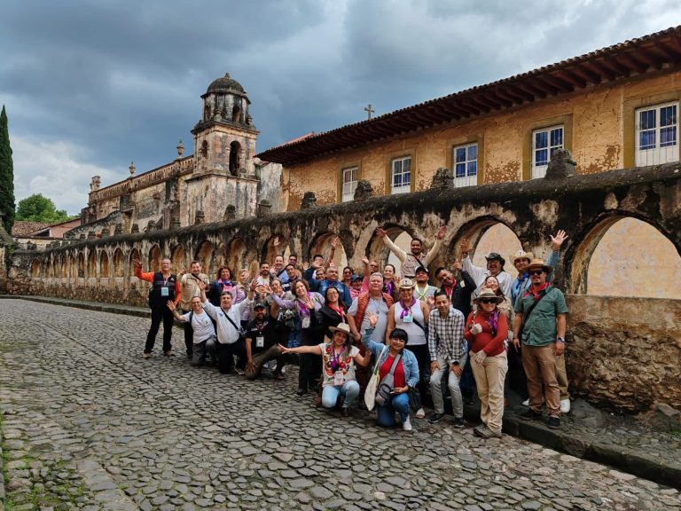 Guías de turismo descubren la esencia de Michoacán