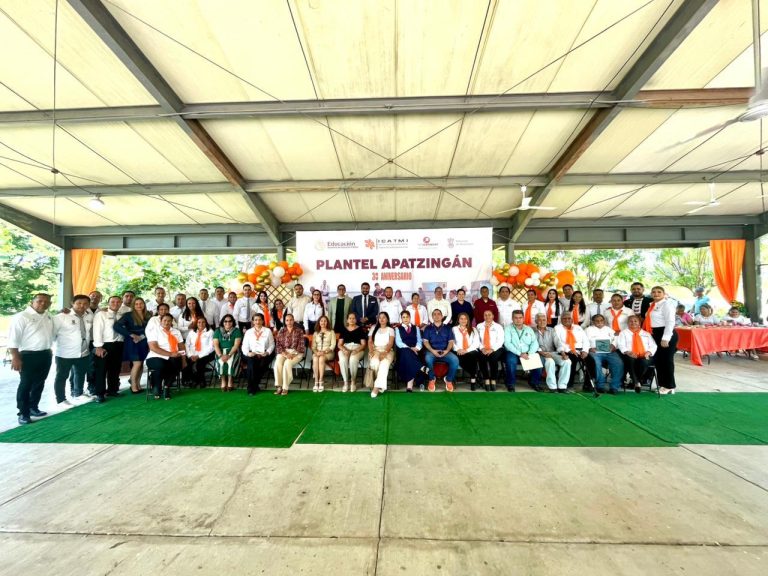 Icatmi celebra aniversario del plantel Apatzingán, motor de desarrollo en Tierra Caliente