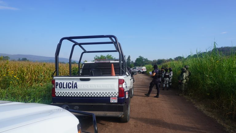 Dos mujeres y un hombre ejecutado en brecha de Jacona