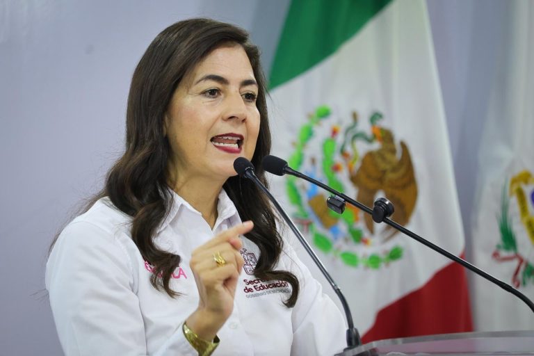 Actores políticos y gestores detrás de las movilizaciones normalistas, acusa Gabriela Molina 