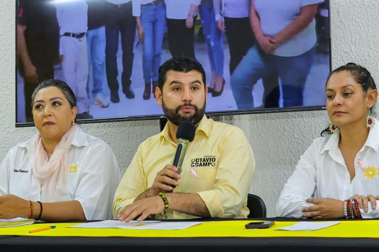 El PRD marca distancia: no buscamos alianzas con ningún partido